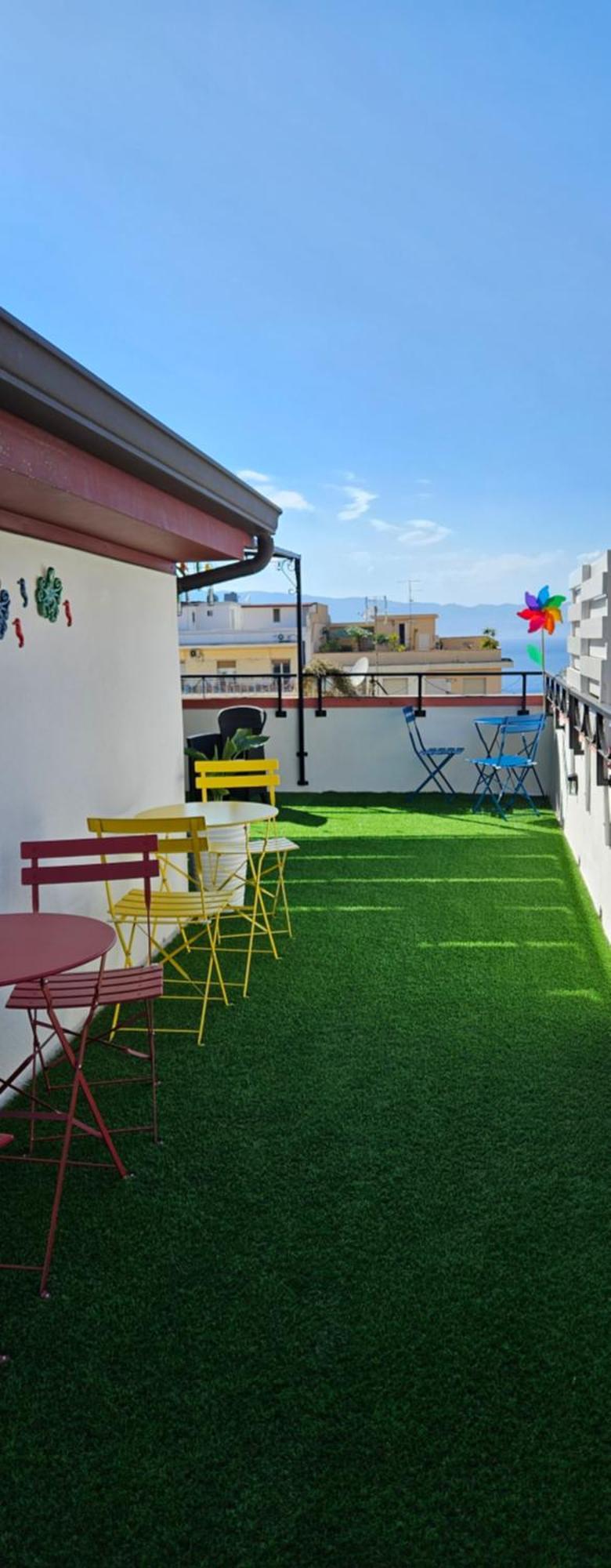 B&B Fuori Squadro - In Centro Con Terrazza Relax Vista Mare Reggio di Calabria Bagian luar foto
