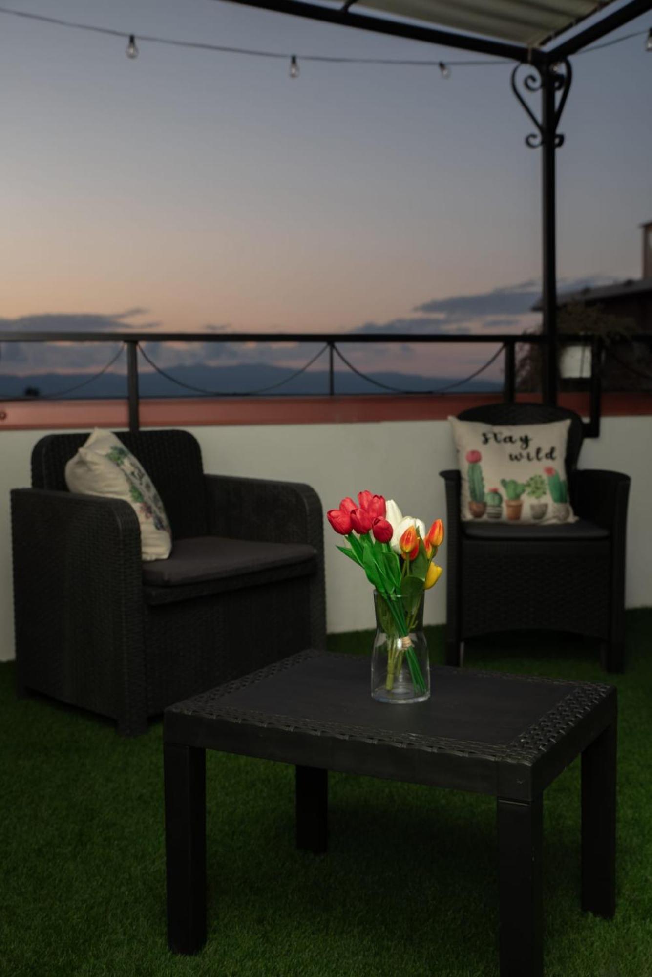 B&B Fuori Squadro - In Centro Con Terrazza Relax Vista Mare Reggio di Calabria Bagian luar foto
