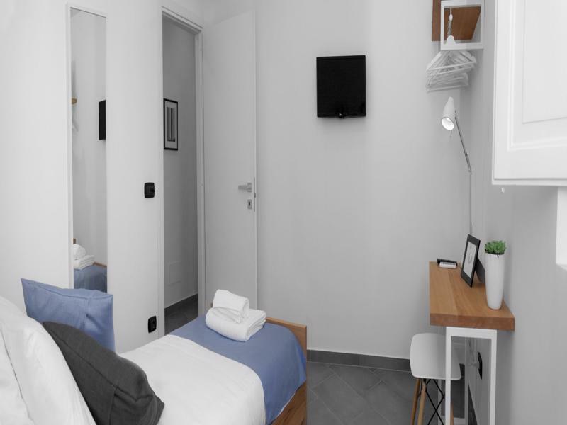 B&B Fuori Squadro - In Centro Con Terrazza Relax Vista Mare Reggio di Calabria Bagian luar foto
